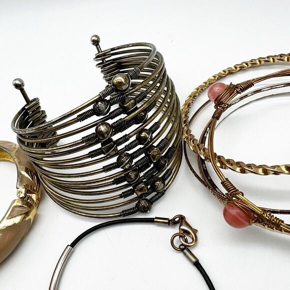 Lot Of Bangles Bracelets Watches Costume Jewelry Over 1 Lb Multi Styles Upcycle - Picture 6 of 12
